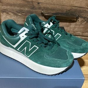 Green platform new balance